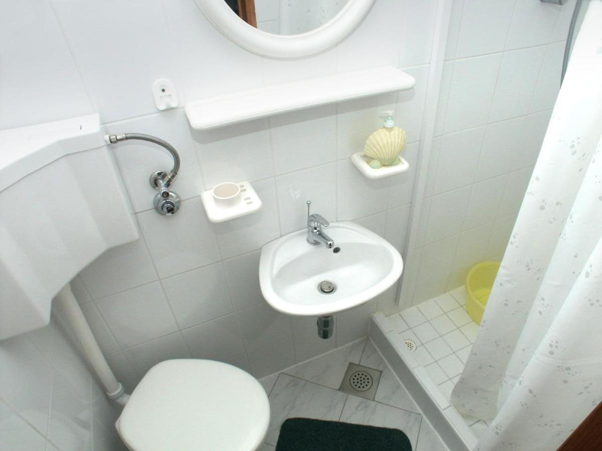 Apartments By The Sea Komiza, Vis - 2429 Bagian luar foto